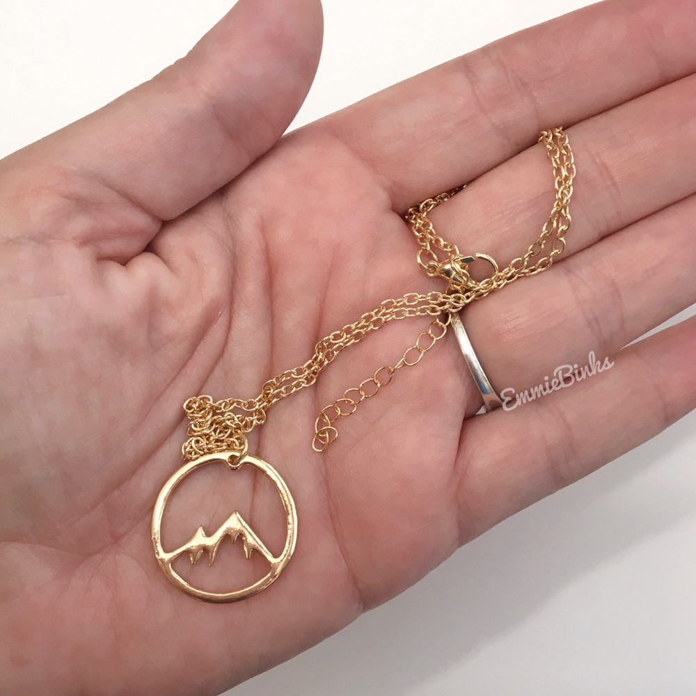 ✨3for$38✨ New FP Wanderlust Mountain Explore Pendant Necklace | Travel - Picture 12 of 14
